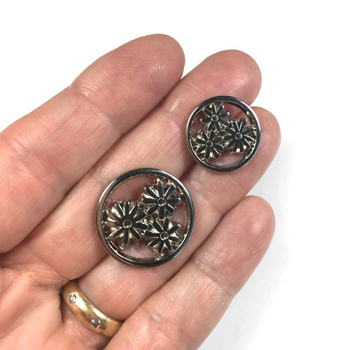 Metal Buttons for Jewelry