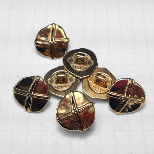 Gold X-Wire Metal Buttons for Jewelry